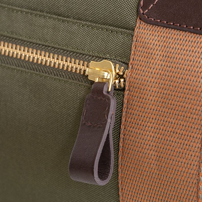 Thumberland Reisetasche Weekend Olive